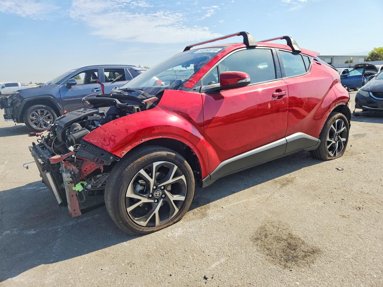 2022 TOYOTA C-HR XLE