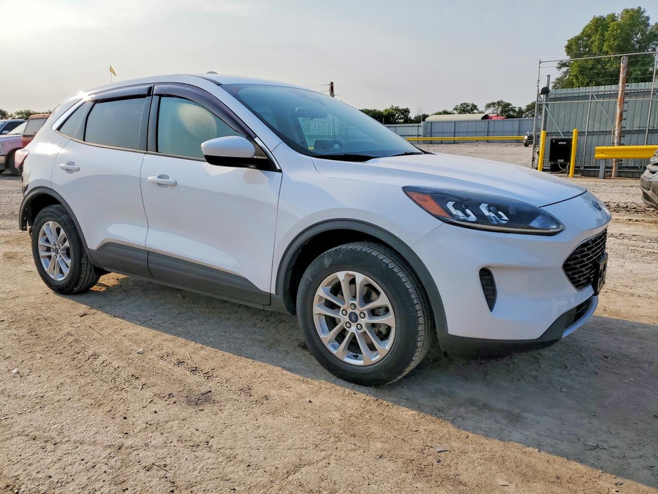 2020 FORD ESCAPE SE — снимка 4