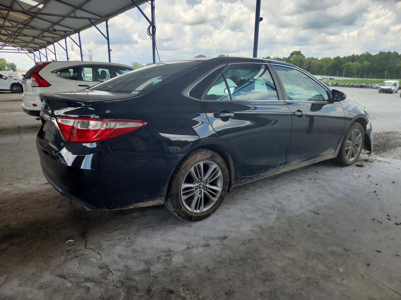 2017 TOYOTA CAMRY SE — снимка 3