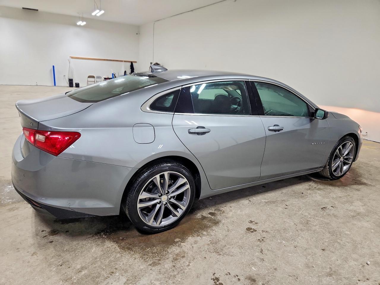 2025 CHEVROLET MALIBU LT — снимка 3
