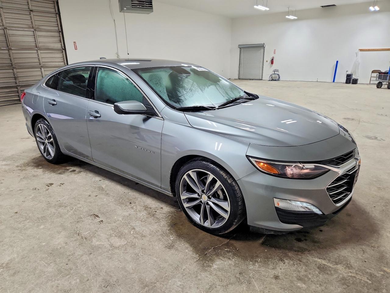 2025 CHEVROLET MALIBU LT — снимка 4