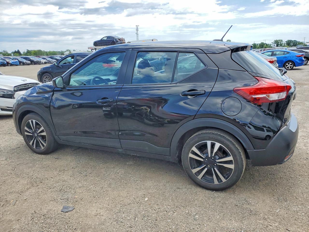 2019 NISSAN KICKS S — снимка 2