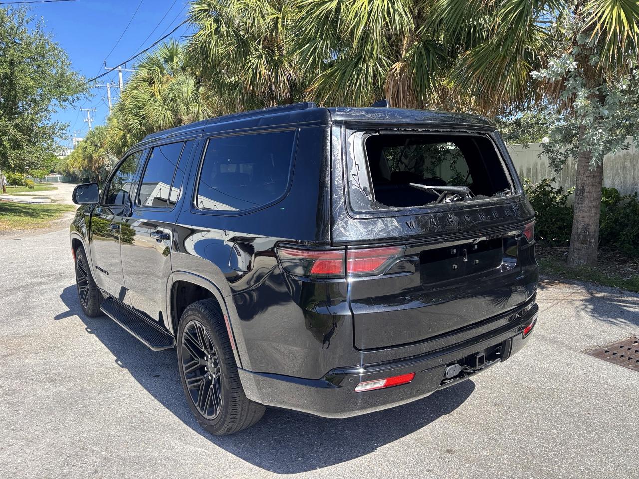 2024 JEEP WAGONEER SERIES II — снимка 4