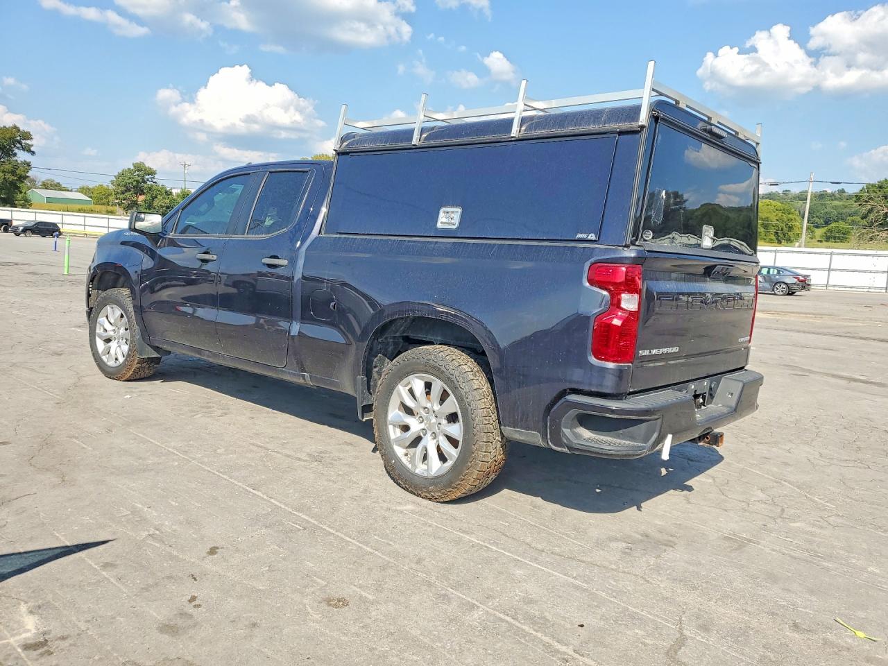 2022 CHEVROLET SILVERADO K1500 CUSTOM — снимка 2