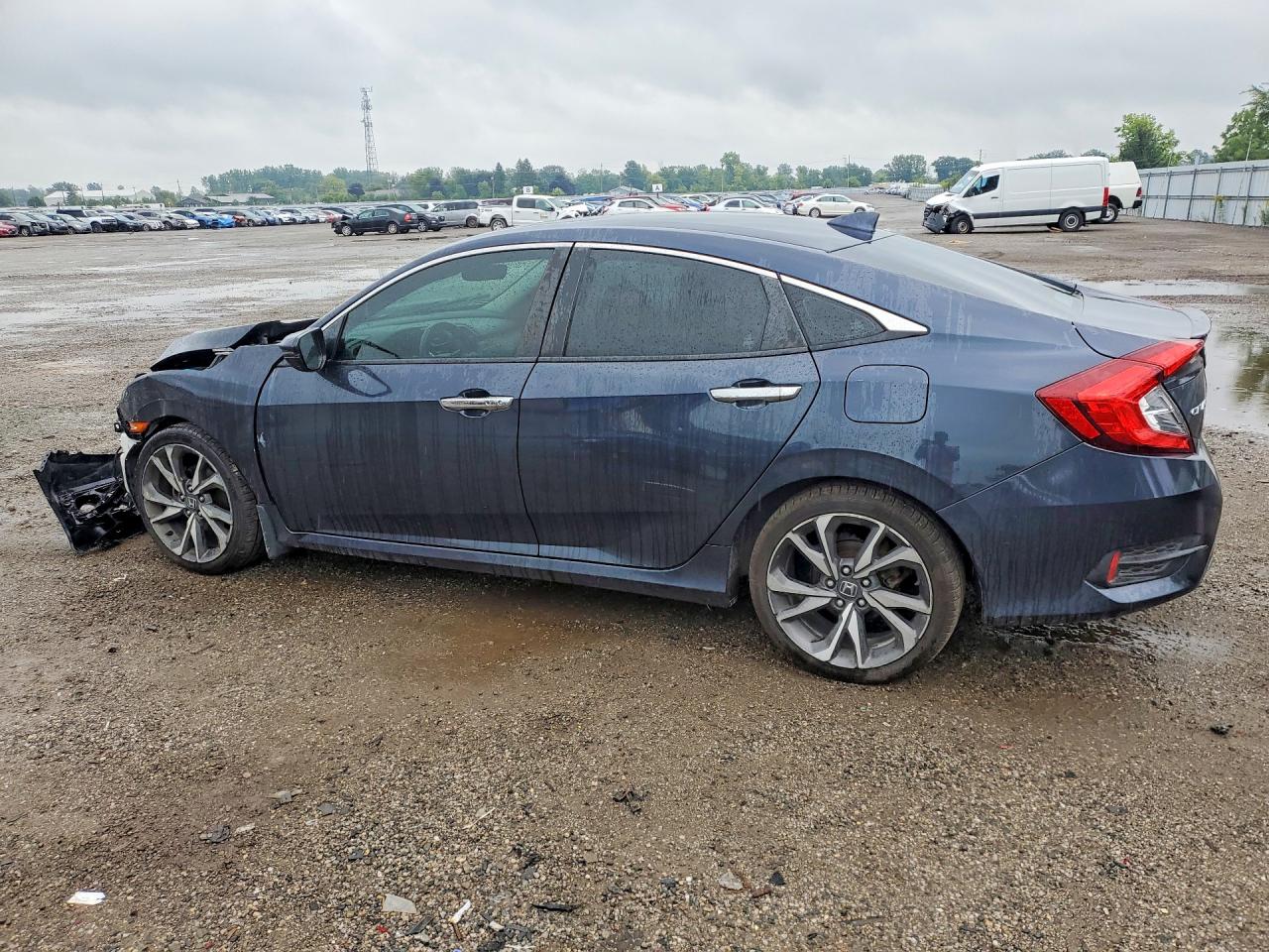 2019 HONDA CIVIC TOURING — снимка 2