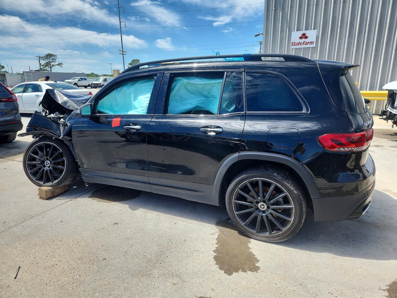 2023 MERCEDES-BENZ GLB 250 — снимка 2