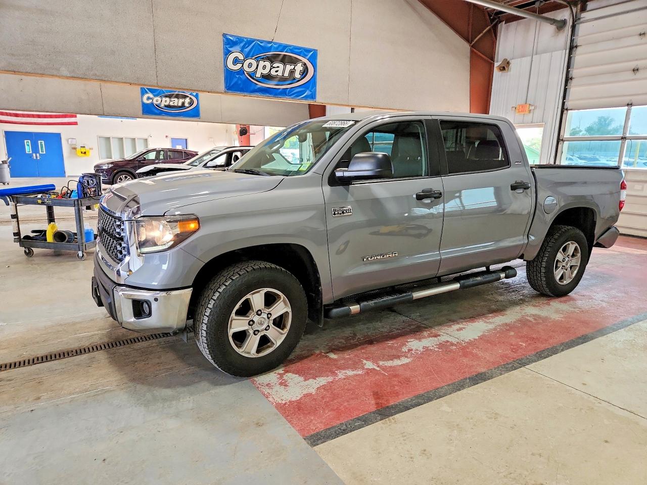 2020 TOYOTA TUNDRA SR5