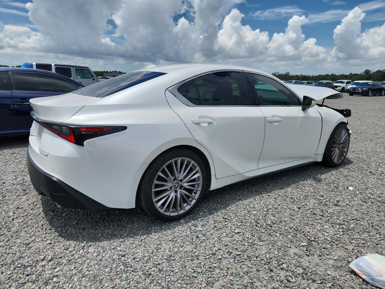 2024 LEXUS IS 300 BASE — снимка 3