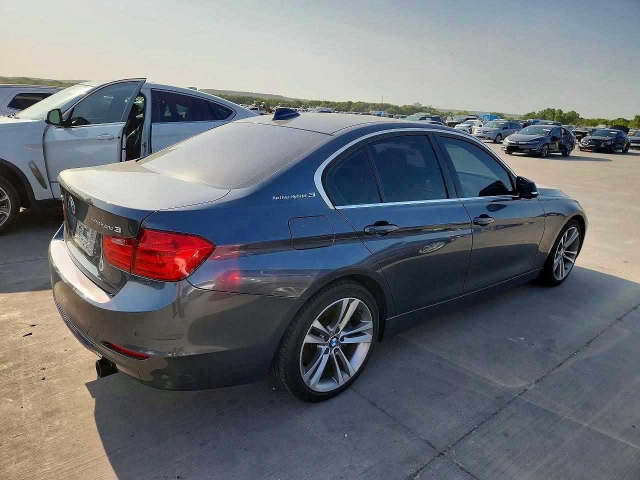 2013 BMW ACTIVEHYBRID 3 — снимка 3