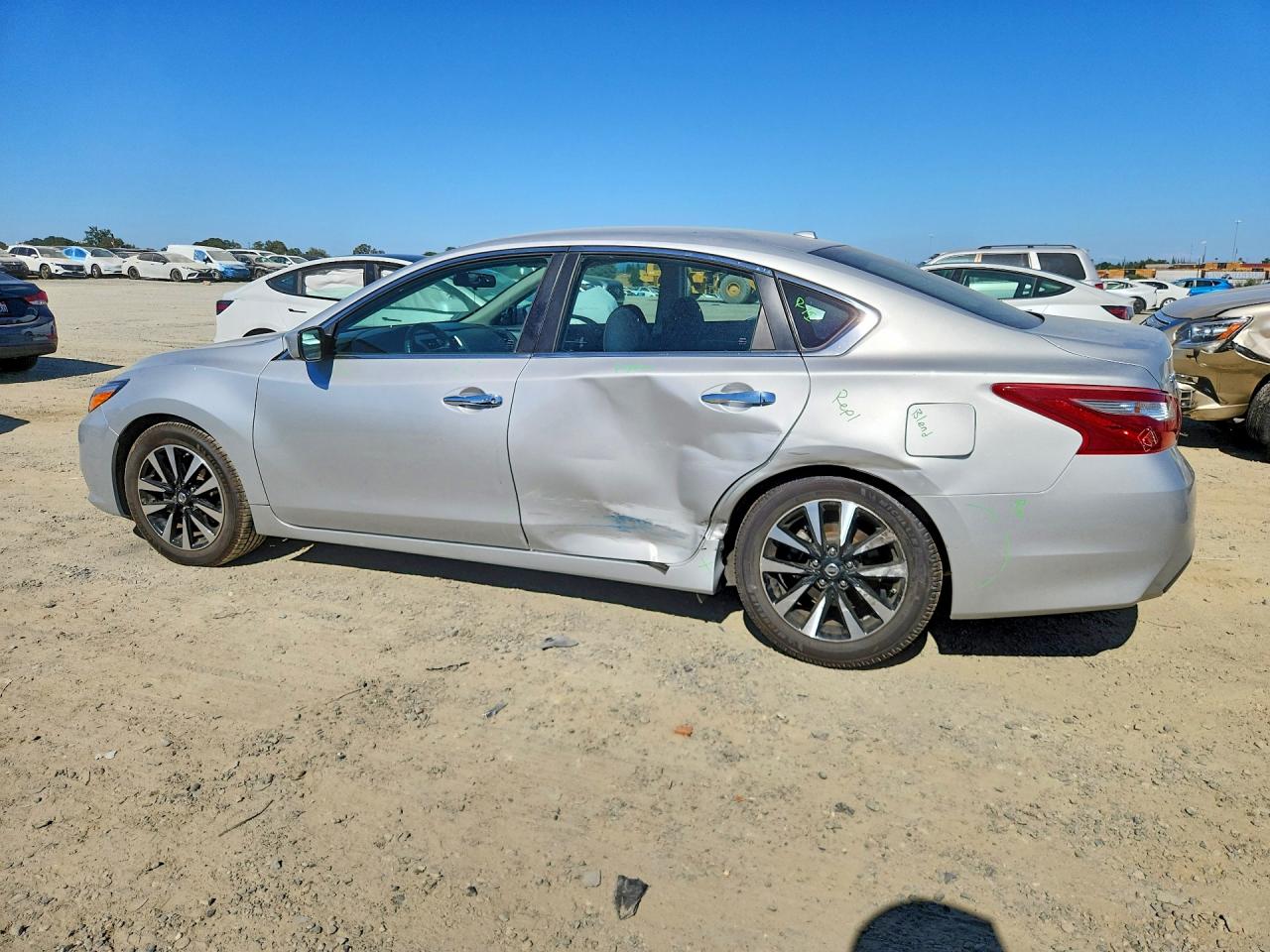 2018 NISSAN ALTIMA 2.5 SV — снимка 2