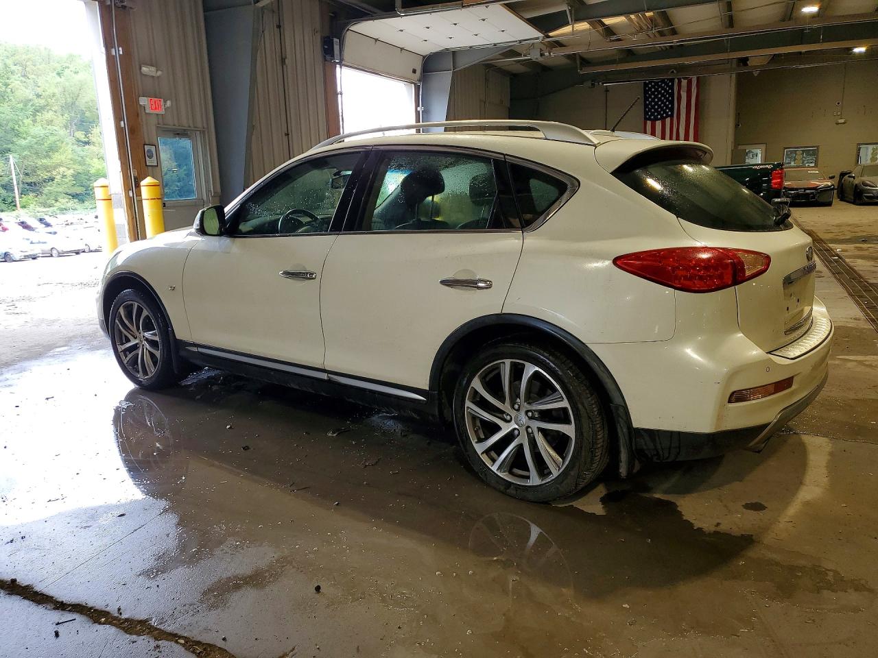 2017 INFINITI QX50 BASE — снимка 2