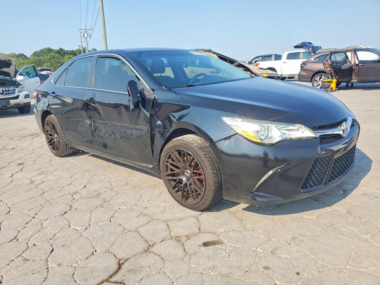2017 TOYOTA CAMRY SE — снимка 4