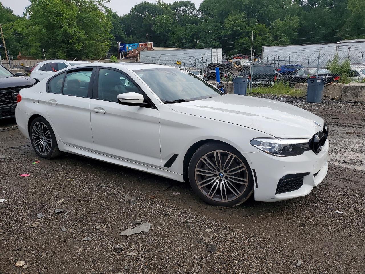 2019 BMW 530 I — снимка 4