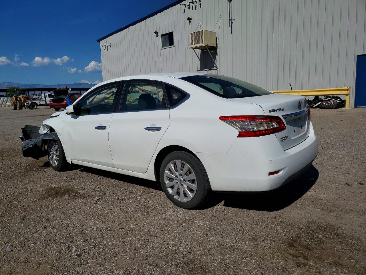 2015 NISSAN SENTRA S — снимка 2