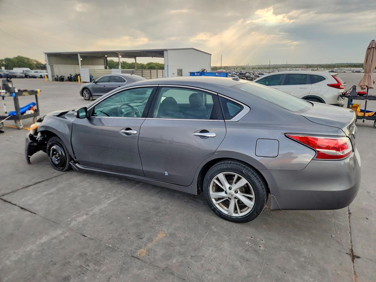 2015 NISSAN ALTIMA 2.5 SV — снимка 2