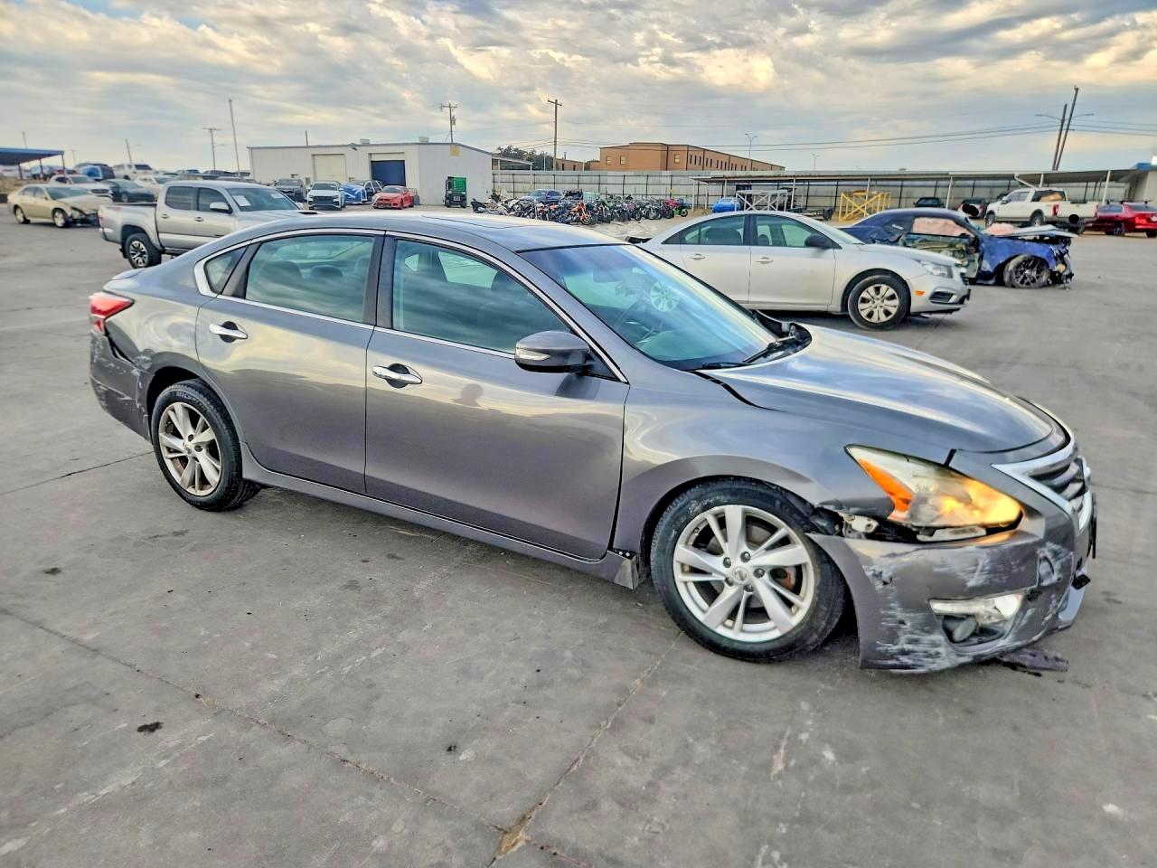 2015 NISSAN ALTIMA 2.5 SV — снимка 4