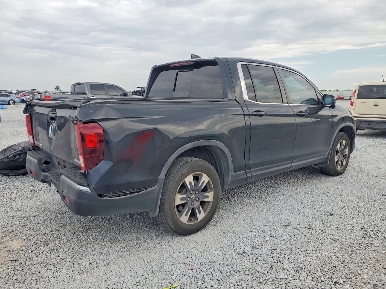 2019 HONDA RIDGELINE RTL — снимка 3
