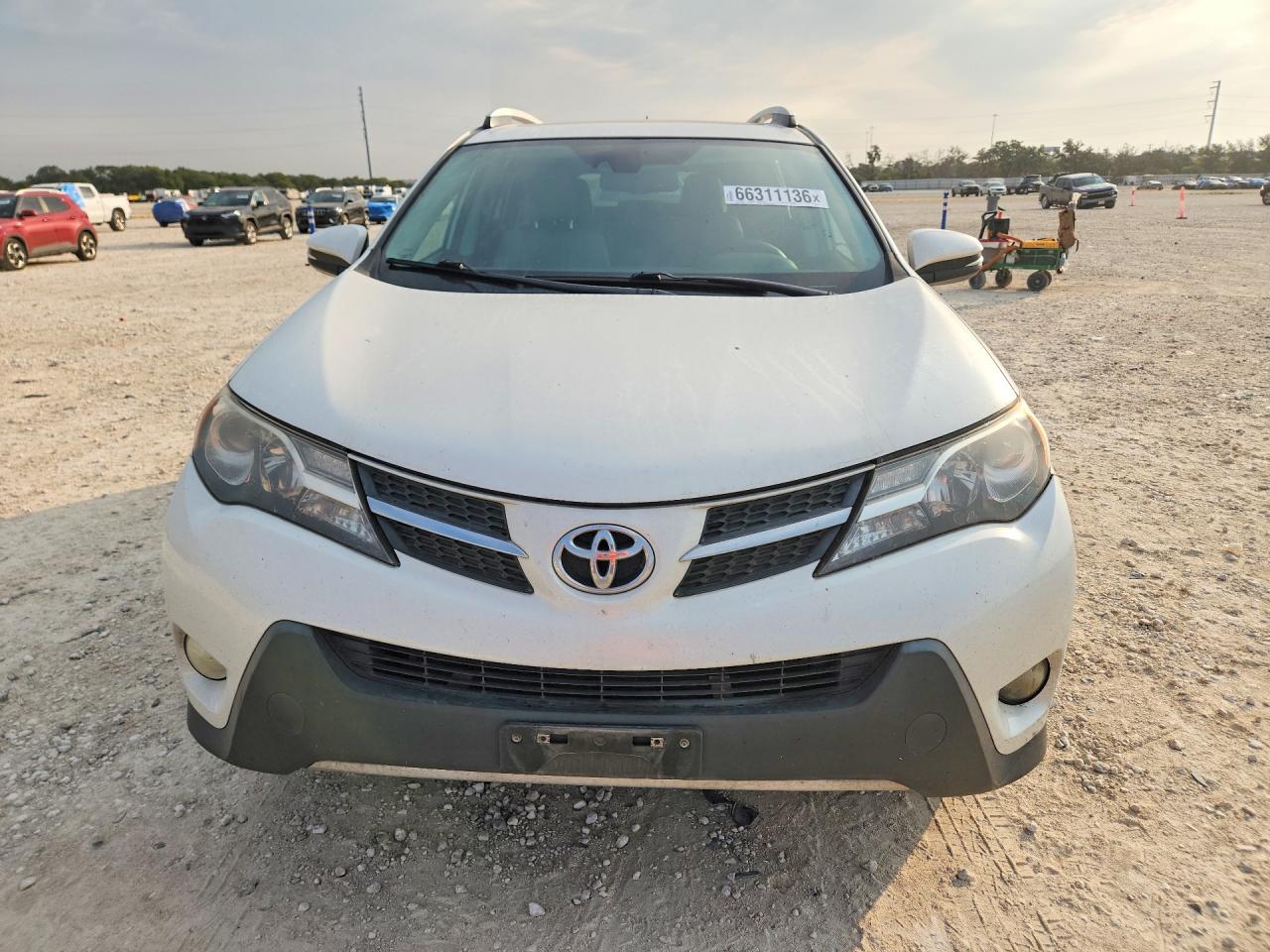 2015 TOYOTA RAV4 LIMITED — снимка 5