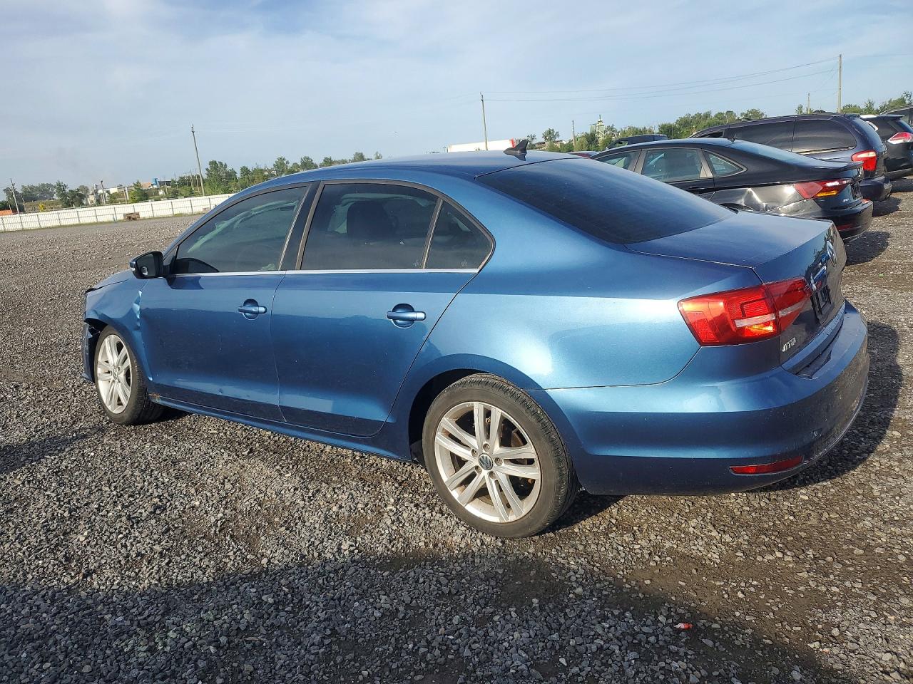2015 VOLKSWAGEN JETTA SEL — снимка 2