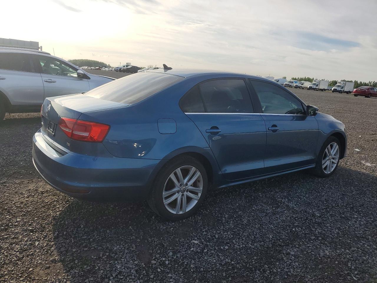 2015 VOLKSWAGEN JETTA SEL — снимка 3