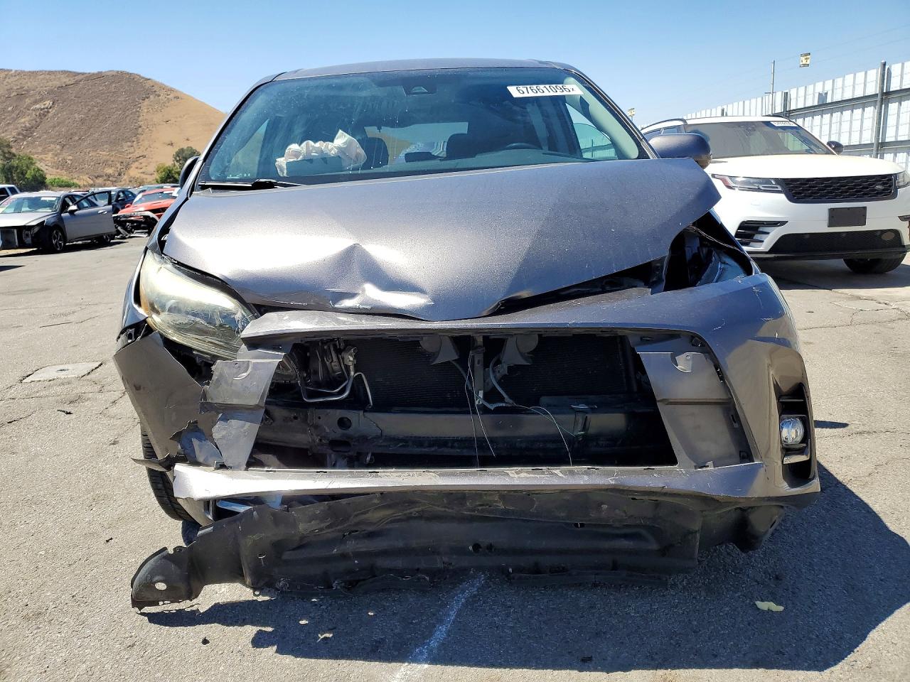 2018 TOYOTA SIENNA SE 8-PASSENGER — снимка 5