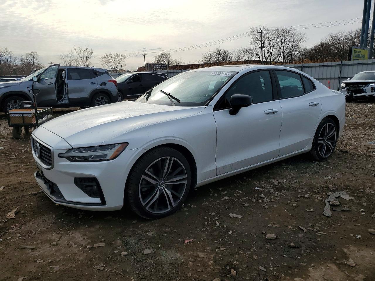 2019 VOLVO S60 T6 R-DESIGN