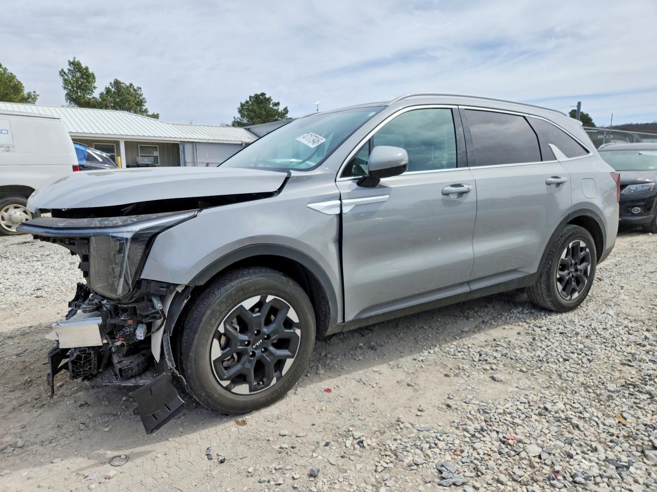 2025 KIA SORENTO S