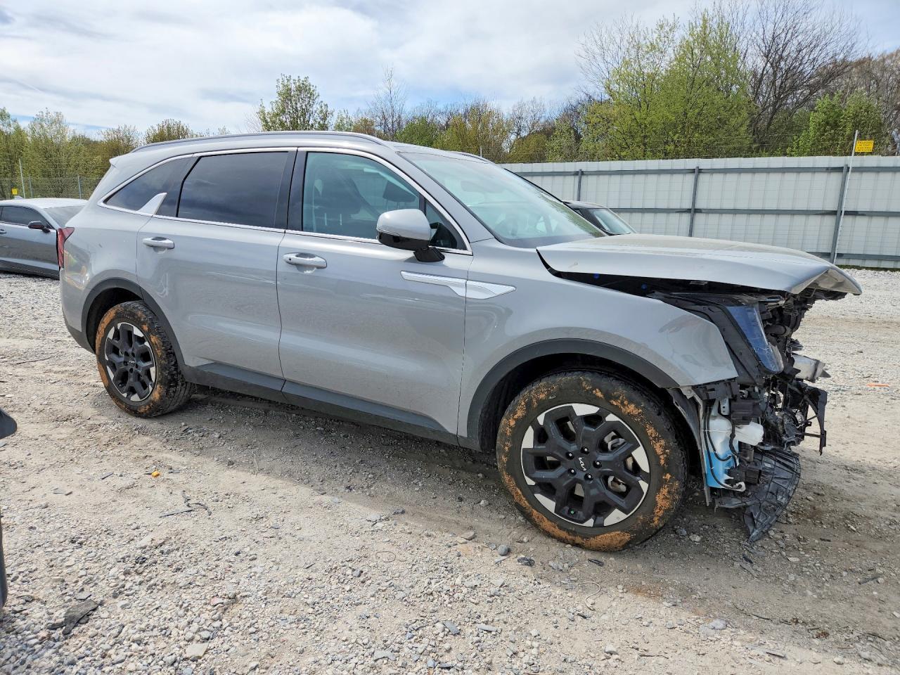 2025 KIA SORENTO S — снимка 4