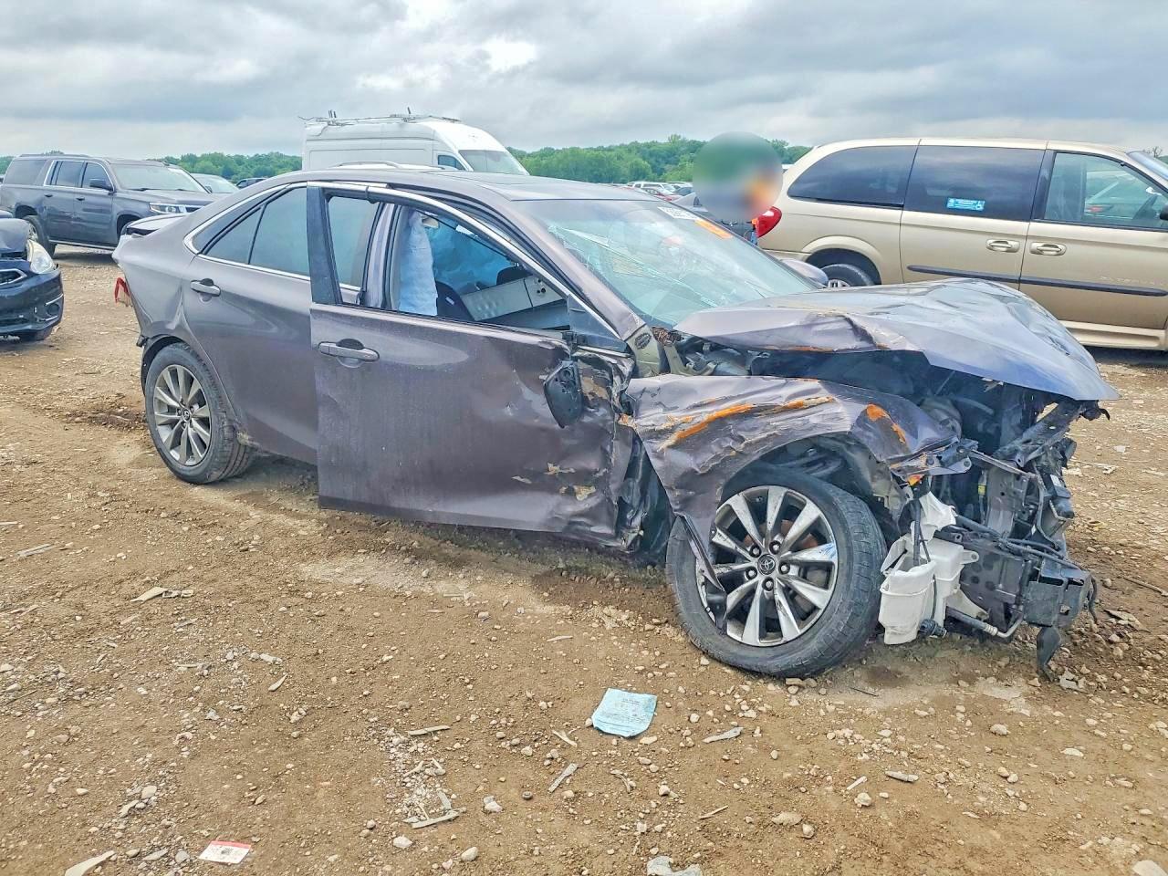 2015 TOYOTA CAMRY XLE — снимка 5