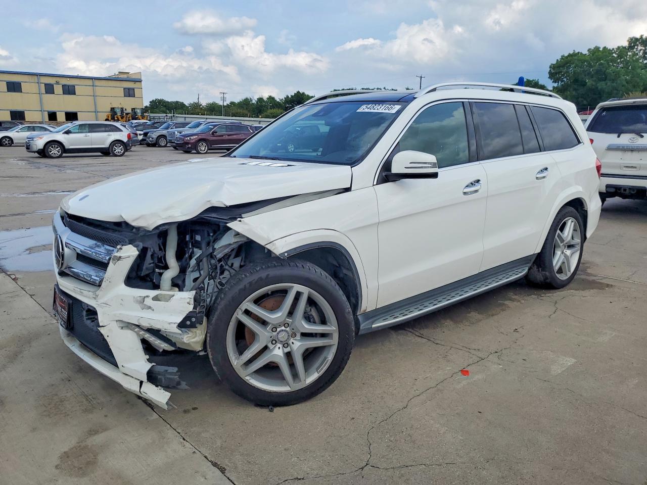2016 MERCEDES-BENZ GL 550 4MATIC