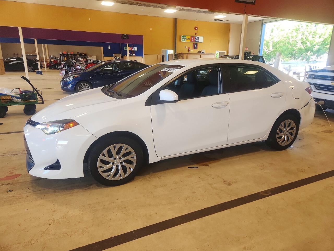 2018 TOYOTA COROLLA LE