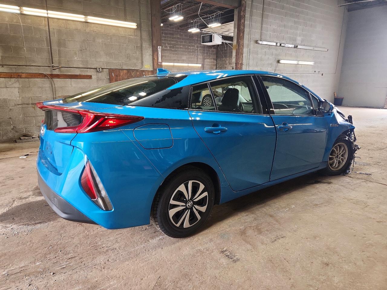 2017 TOYOTA PRIUS PRIME PREMIUM — снимка 3
