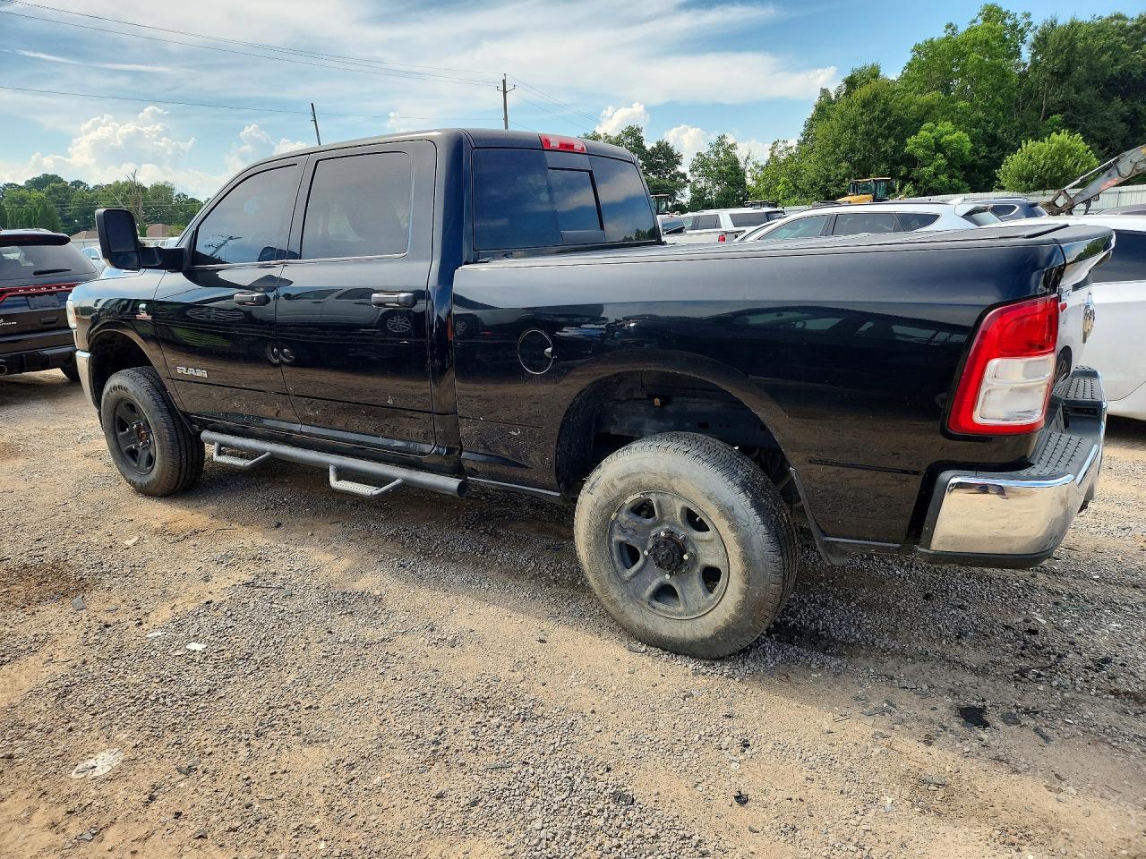 2019 RAM 2500 TRADESMAN — снимка 2