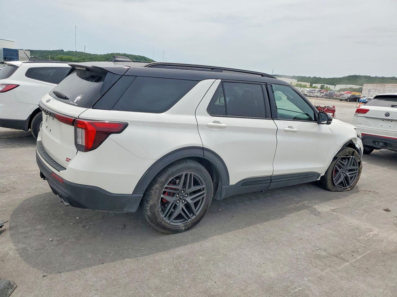 2025 FORD EXPLORER — снимка 3