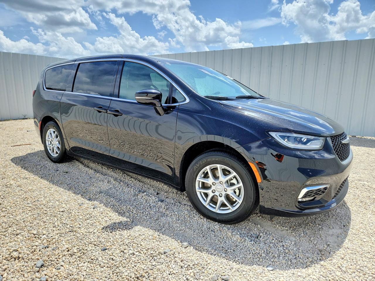 2026 CHRYSLER PACIFICA SELECT — снимка 4