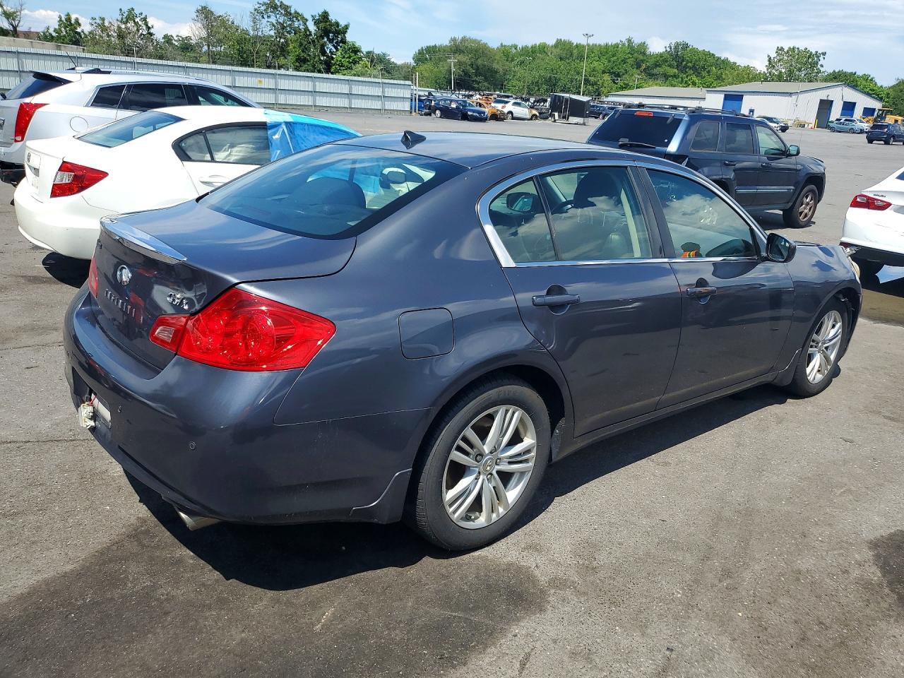 2013 INFINITI G37 SEDAN X — снимка 3