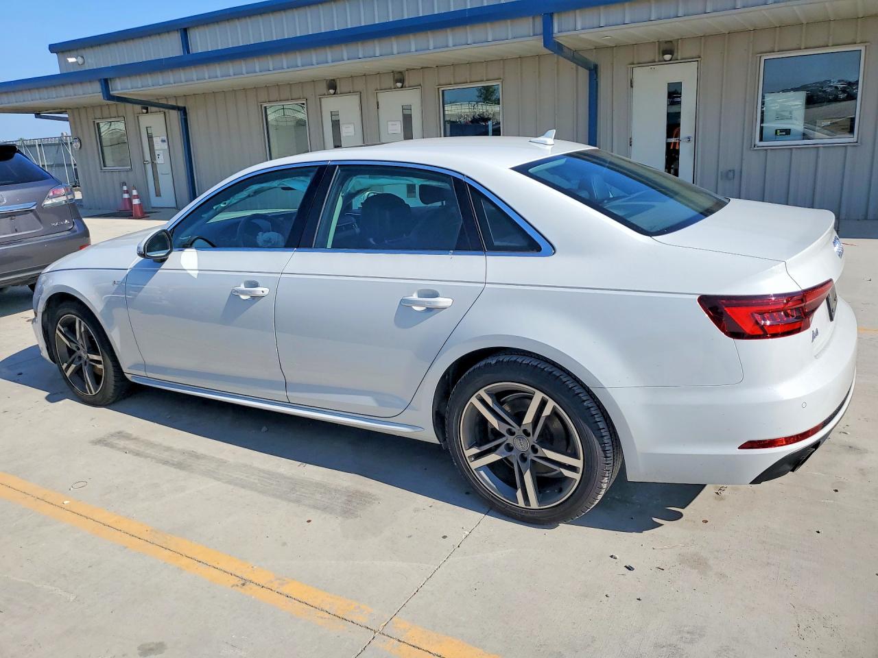 2018 AUDI A4 PREMIUM PLUS — снимка 2