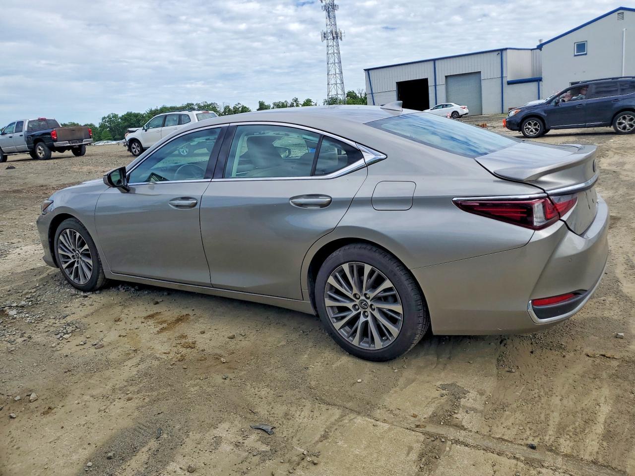 2021 LEXUS ES 250 BASE — снимка 2