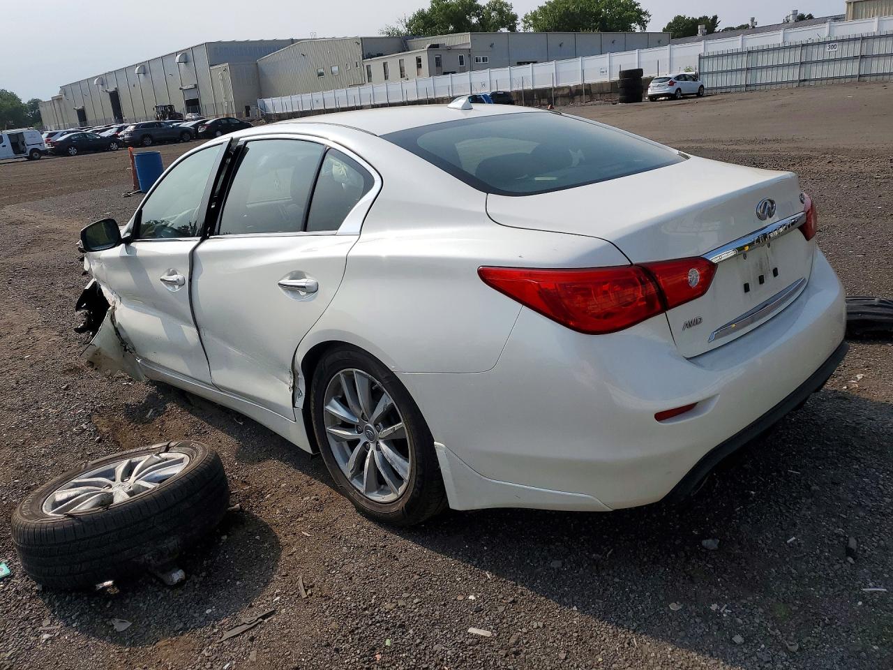 2016 INFINITI Q50 2.0T PREMIUM — снимка 2