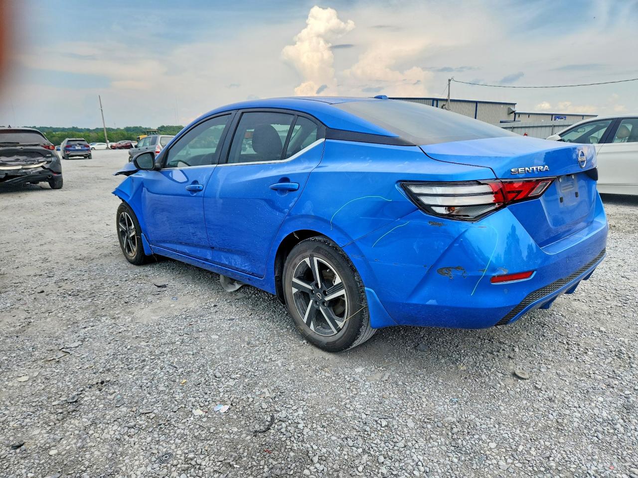 2024 NISSAN SENTRA SV — снимка 2