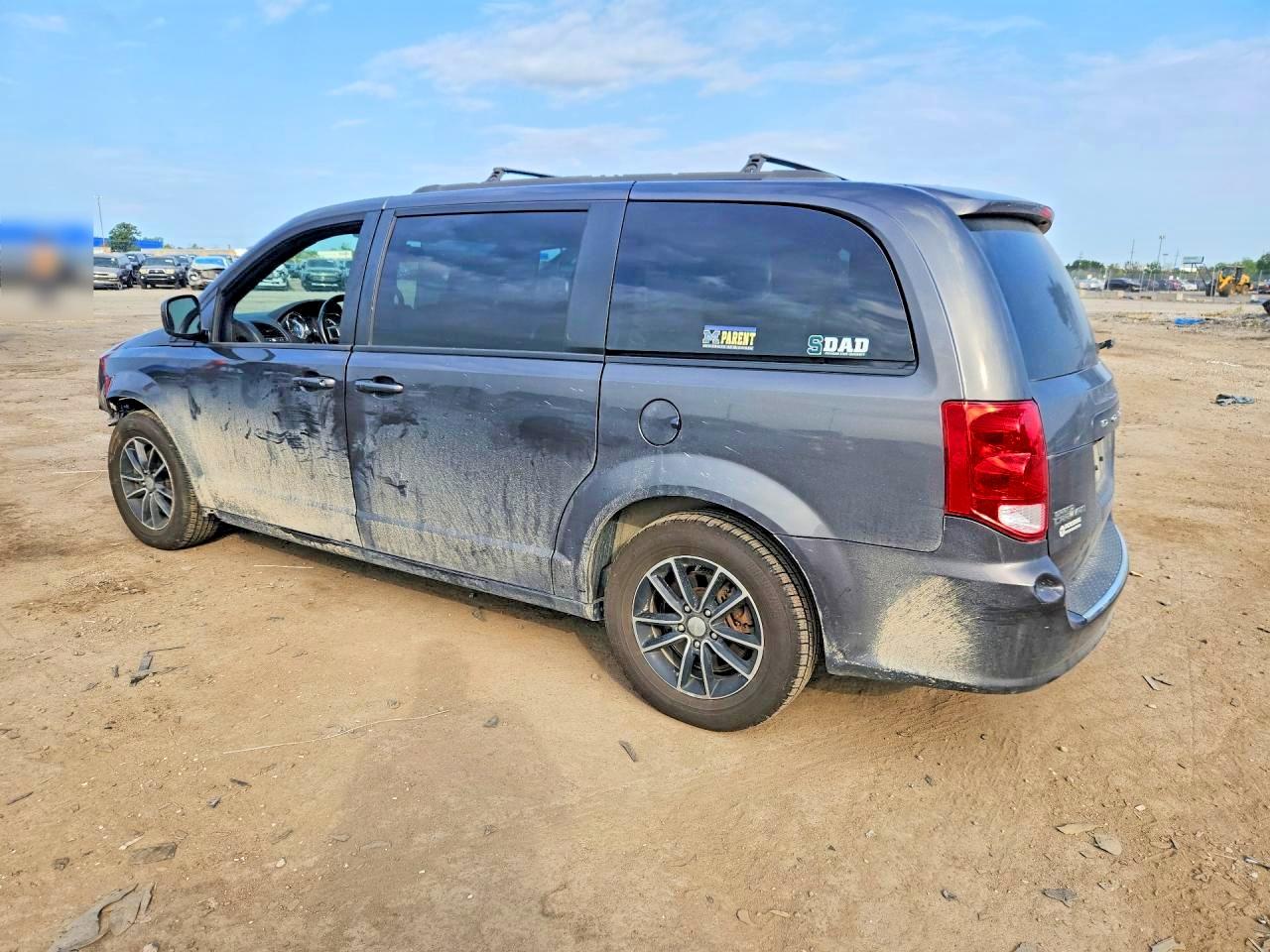 2019 DODGE GRAND CARAVAN GT — снимка 2