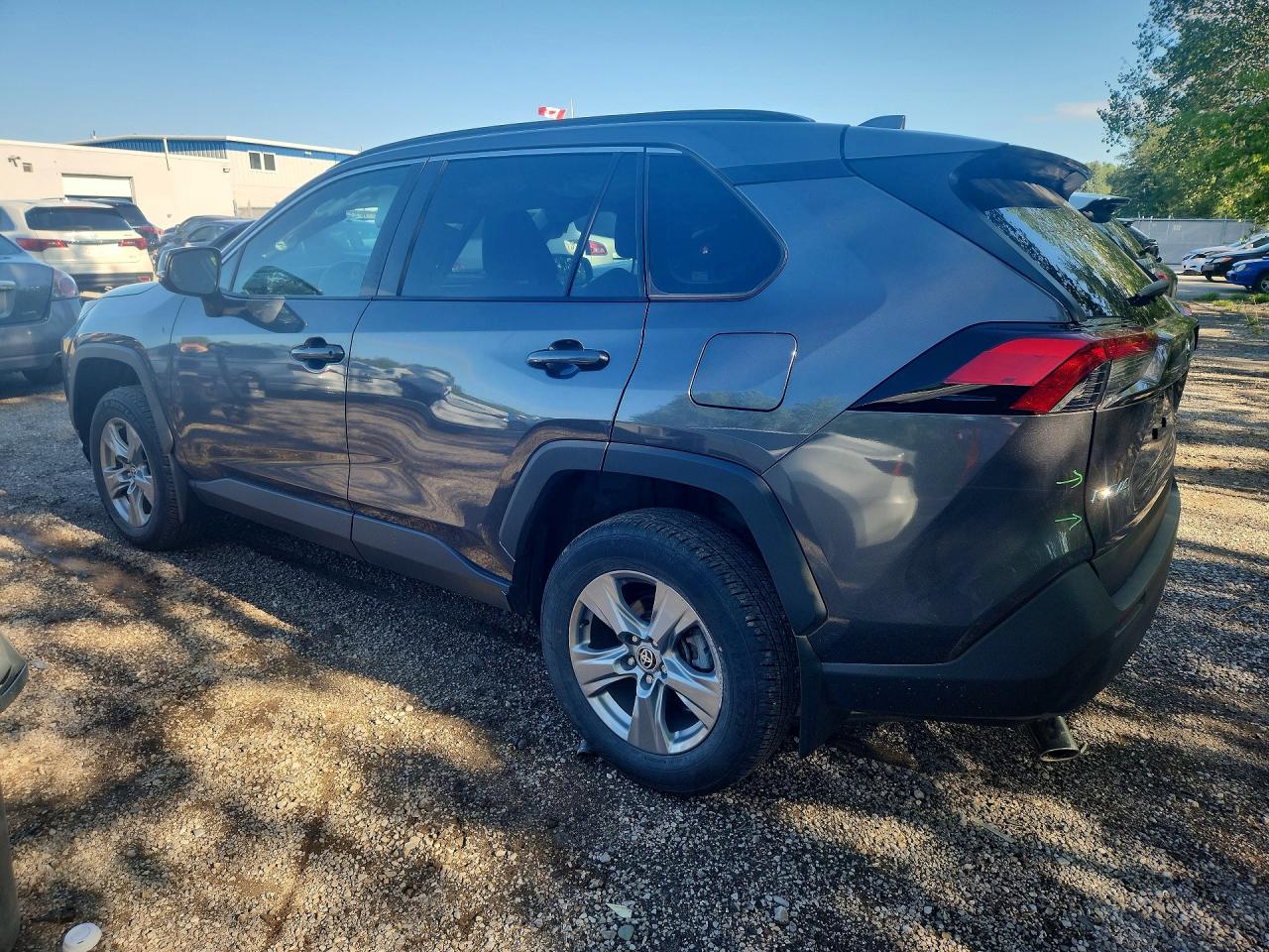 2024 TOYOTA RAV4 XLE — снимка 2