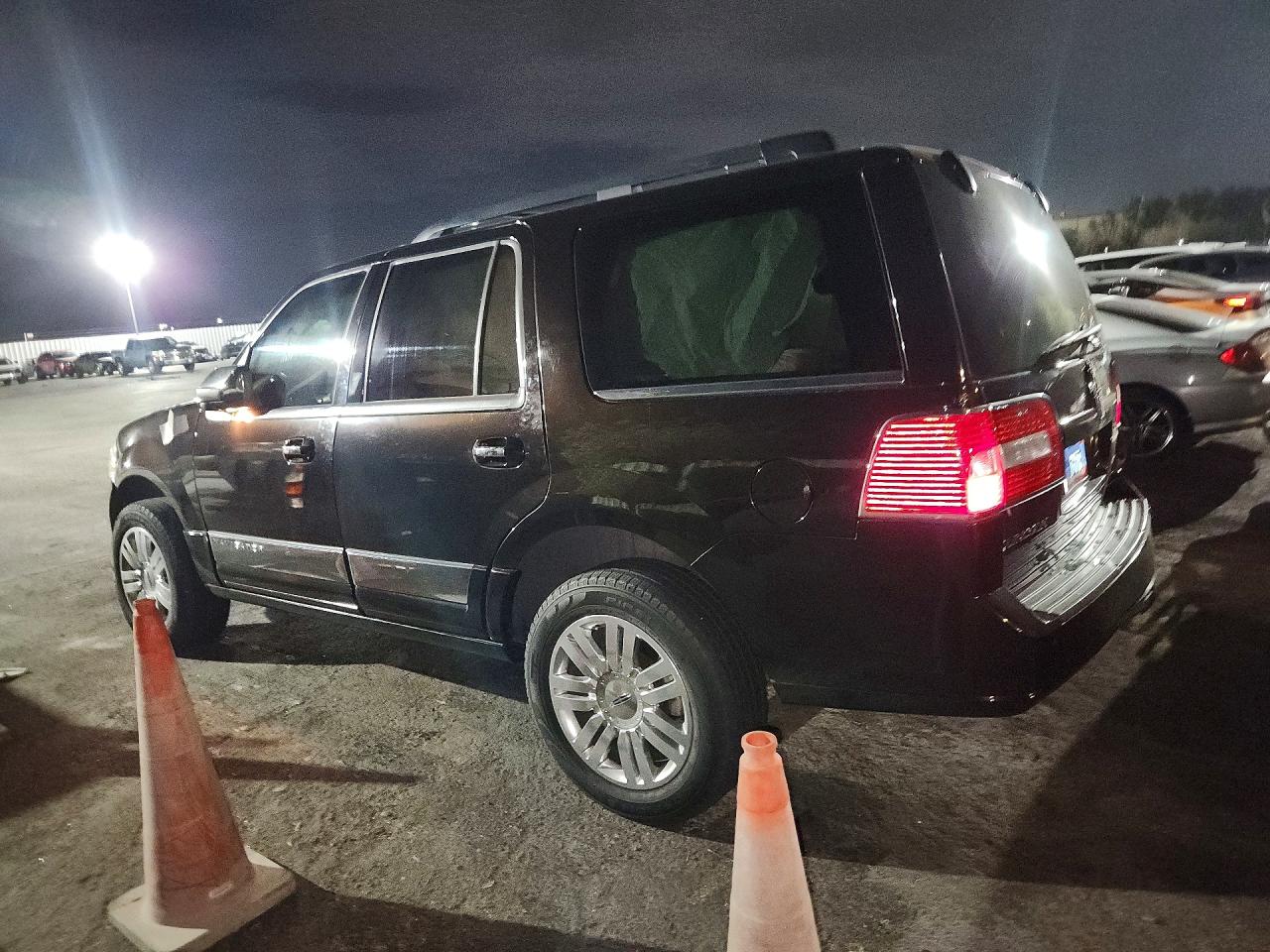 2013 LINCOLN NAVIGATOR — снимка 2