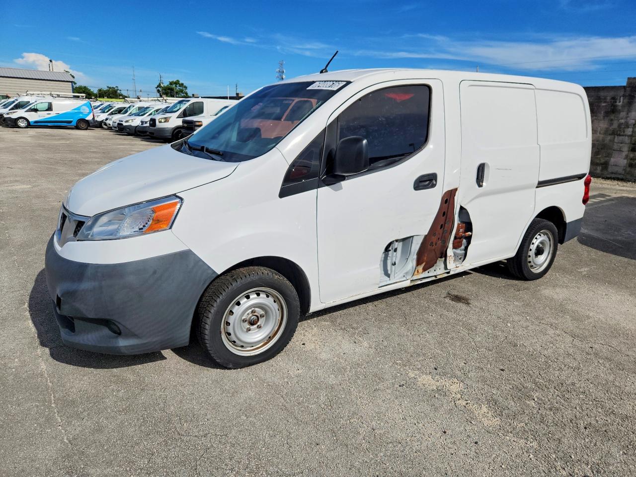 2018 NISSAN NV200 S