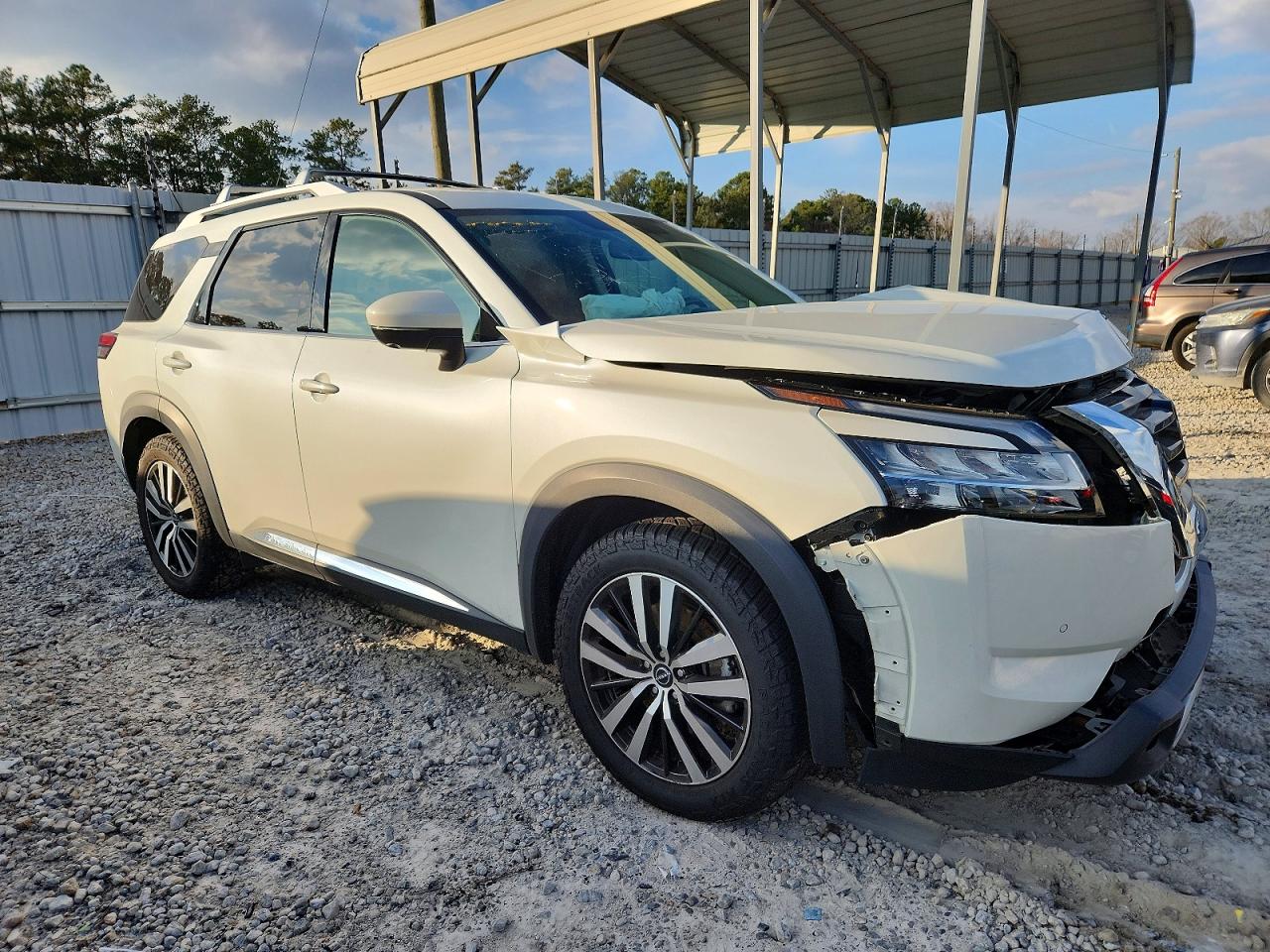 2023 NISSAN PATHFINDER PLATINUM — снимка 4