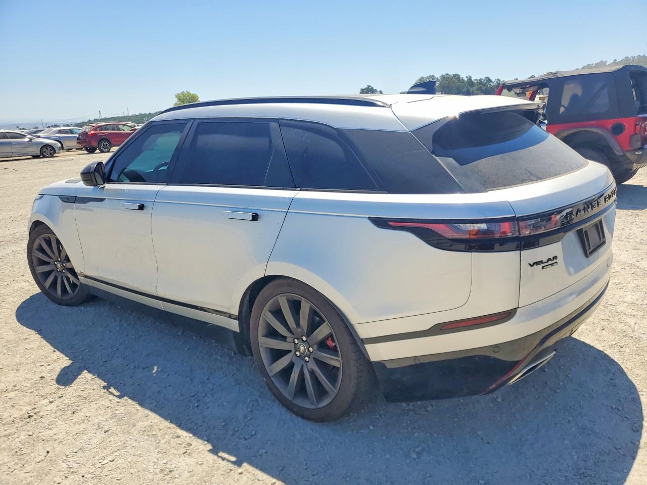 2018 LAND ROVER RANGE ROVER VELAR R-DYNAMIC SE — снимка 2
