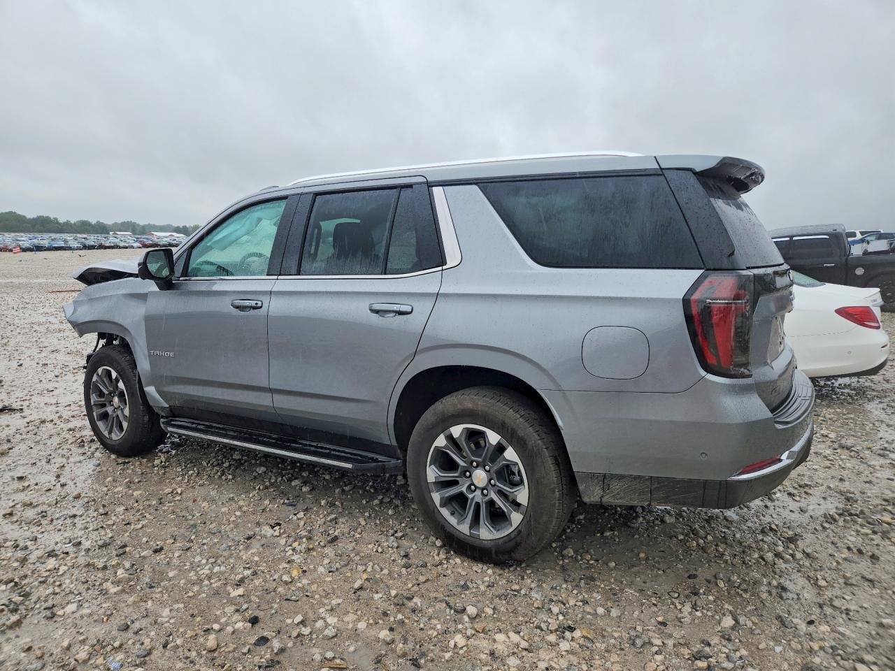 2026 CHEVROLET TAHOE K1500 LS — снимка 2