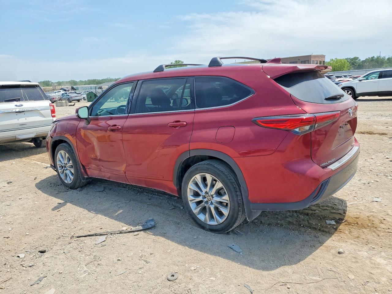 2021 TOYOTA HIGHLANDER LIMITED — снимка 2