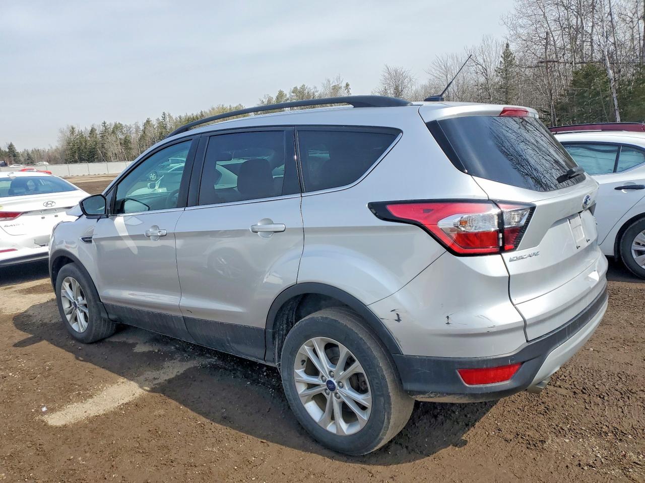 2017 FORD ESCAPE SE — снимка 2
