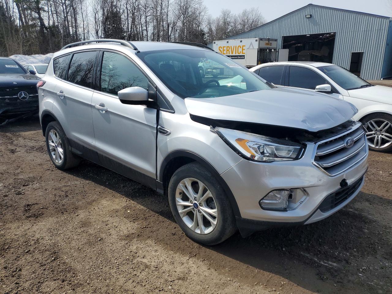 2017 FORD ESCAPE SE — снимка 4